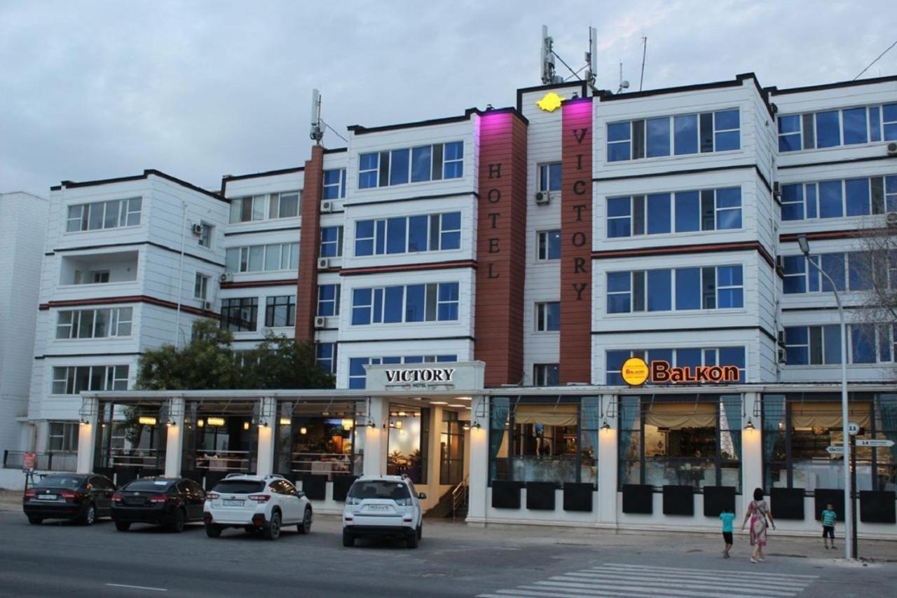 Victoria Hotel อัคเทา ภายนอก รูปภาพ